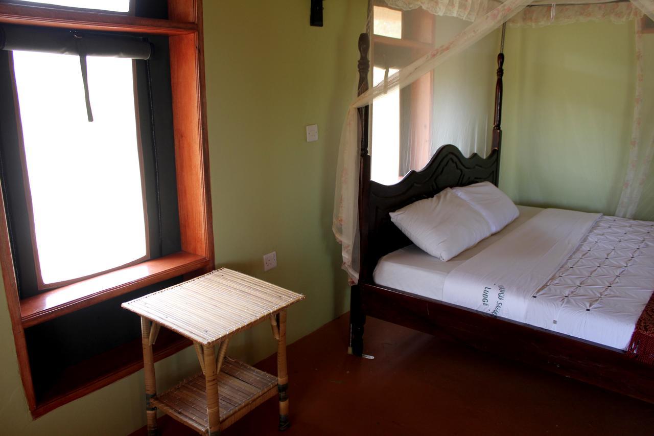 Irungu Forest Safari Lodge Katunguru エクステリア 写真