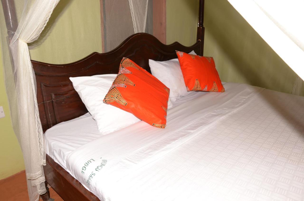 Irungu Forest Safari Lodge Katunguru エクステリア 写真
