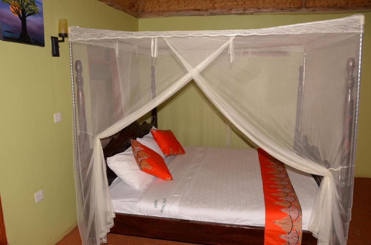 Irungu Forest Safari Lodge Katunguru エクステリア 写真